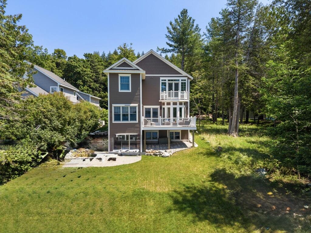 1357 S Nipissing Trail