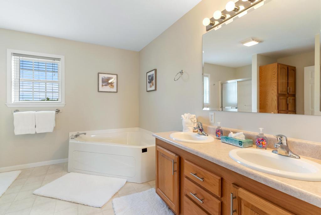 6097 Summerside Drive