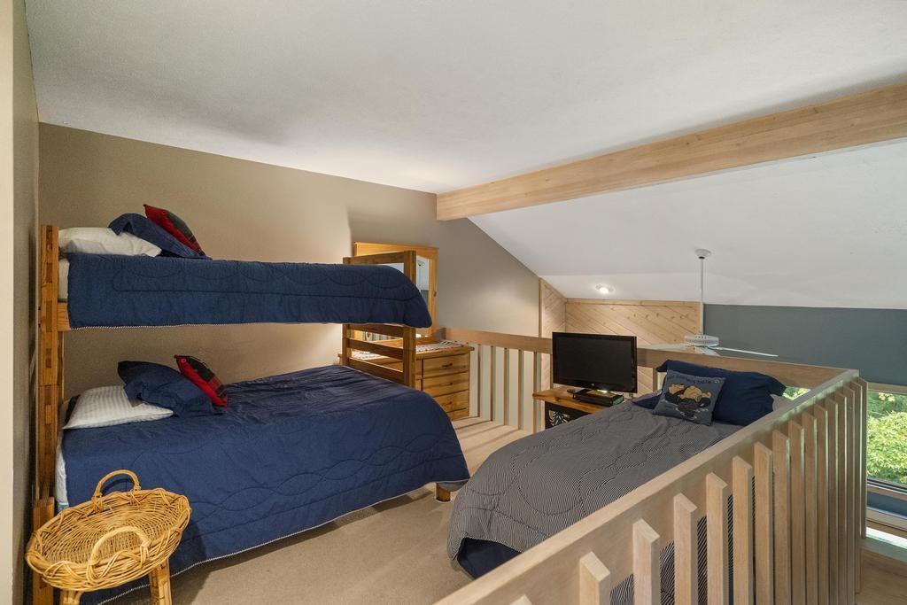 4749 S Pleasantview Road Unit: 141
