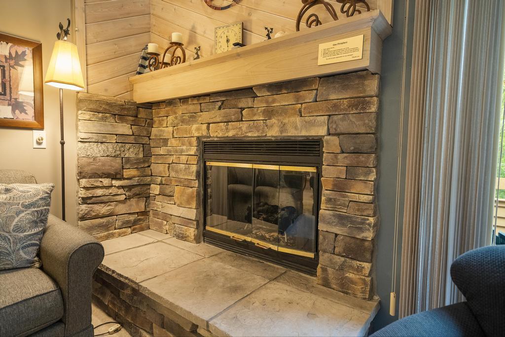 4749 S Pleasantview Road Unit: 141