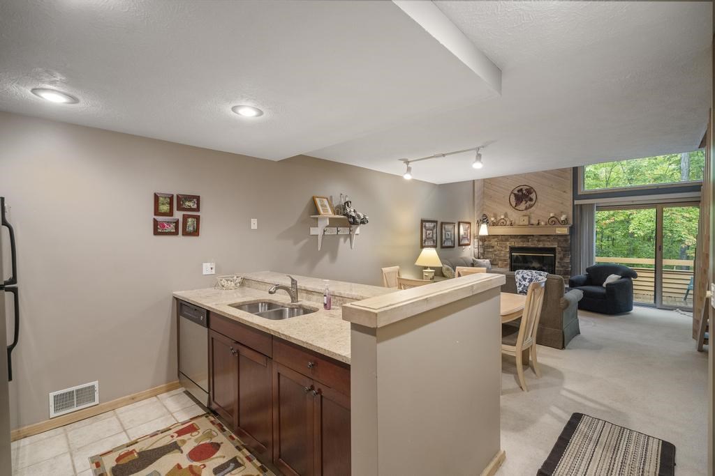 4749 S Pleasantview Road Unit: 141