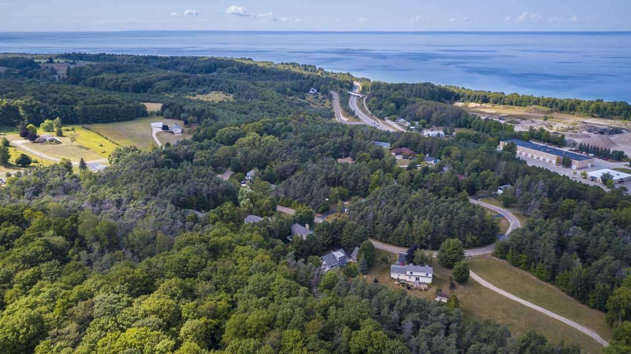 V/L Bay Shore West Drive Unit: 36