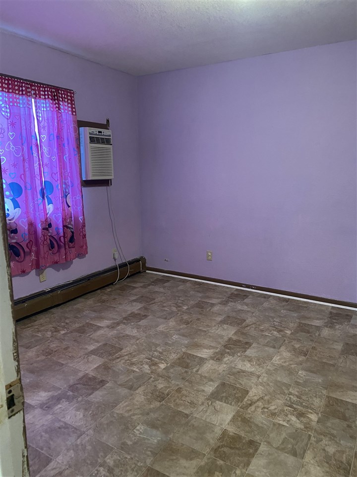 203 E Garfield