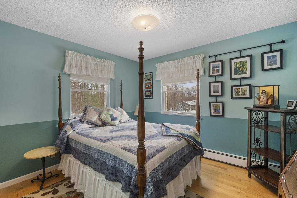 877 Woodview Drive