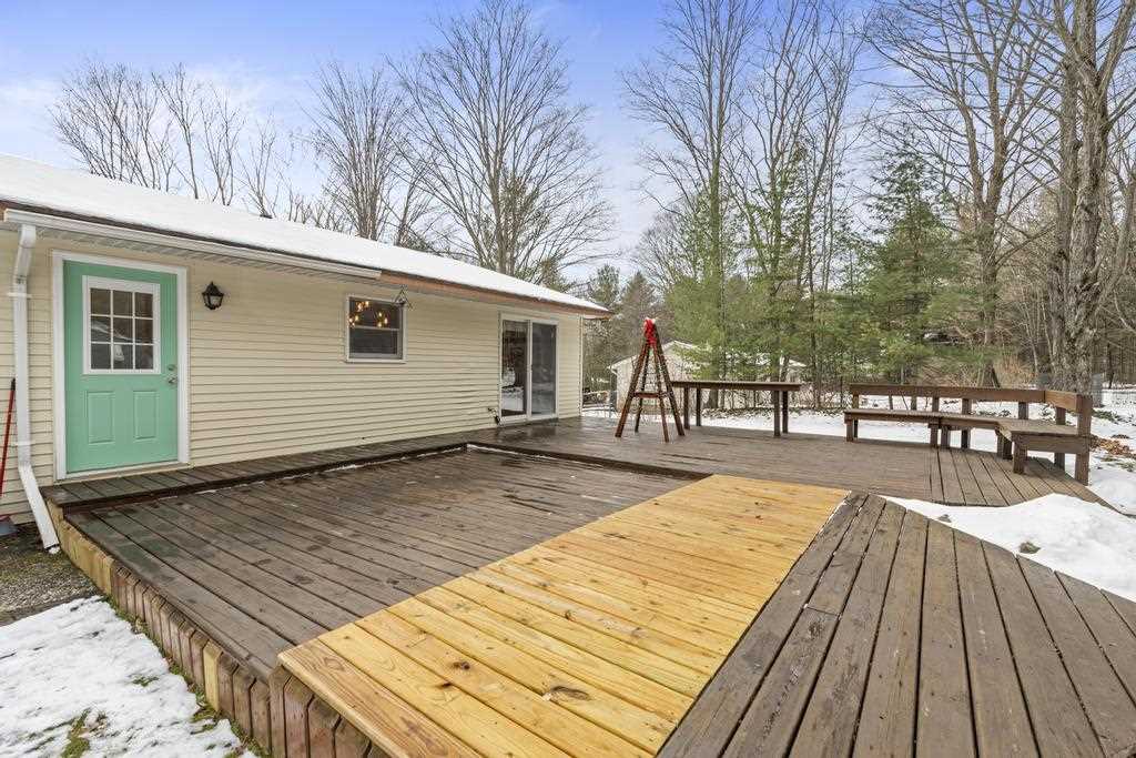 877 Woodview Drive