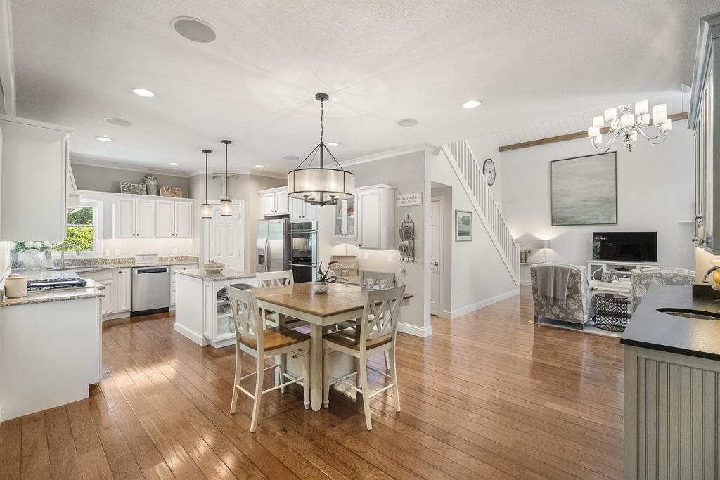2632 Woodside Drive