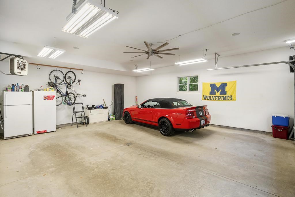 2632 Woodside Drive