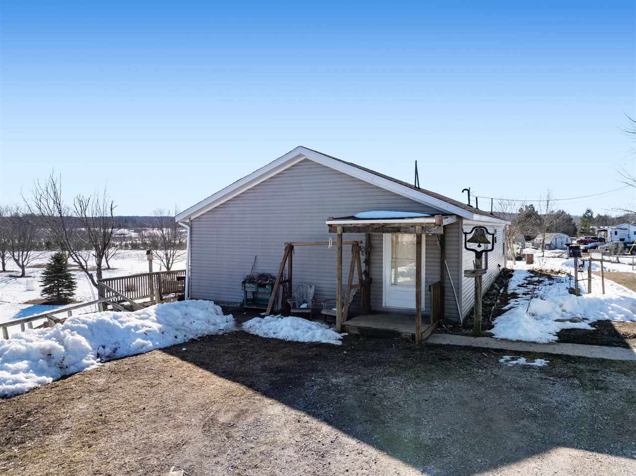 2490 E Levering Road