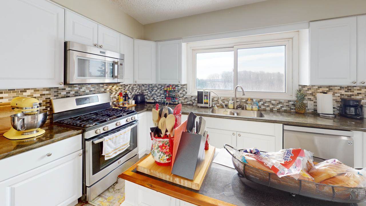 2203 Intertown Road