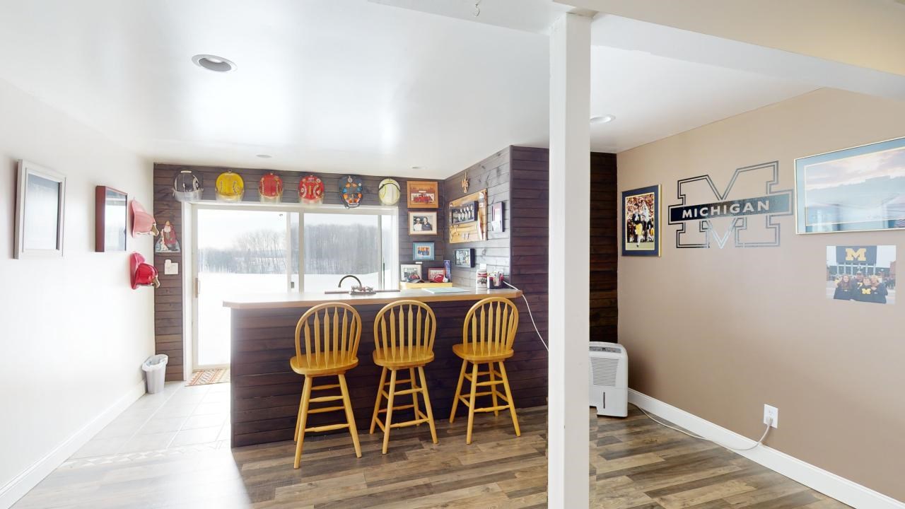 2203 Intertown Road