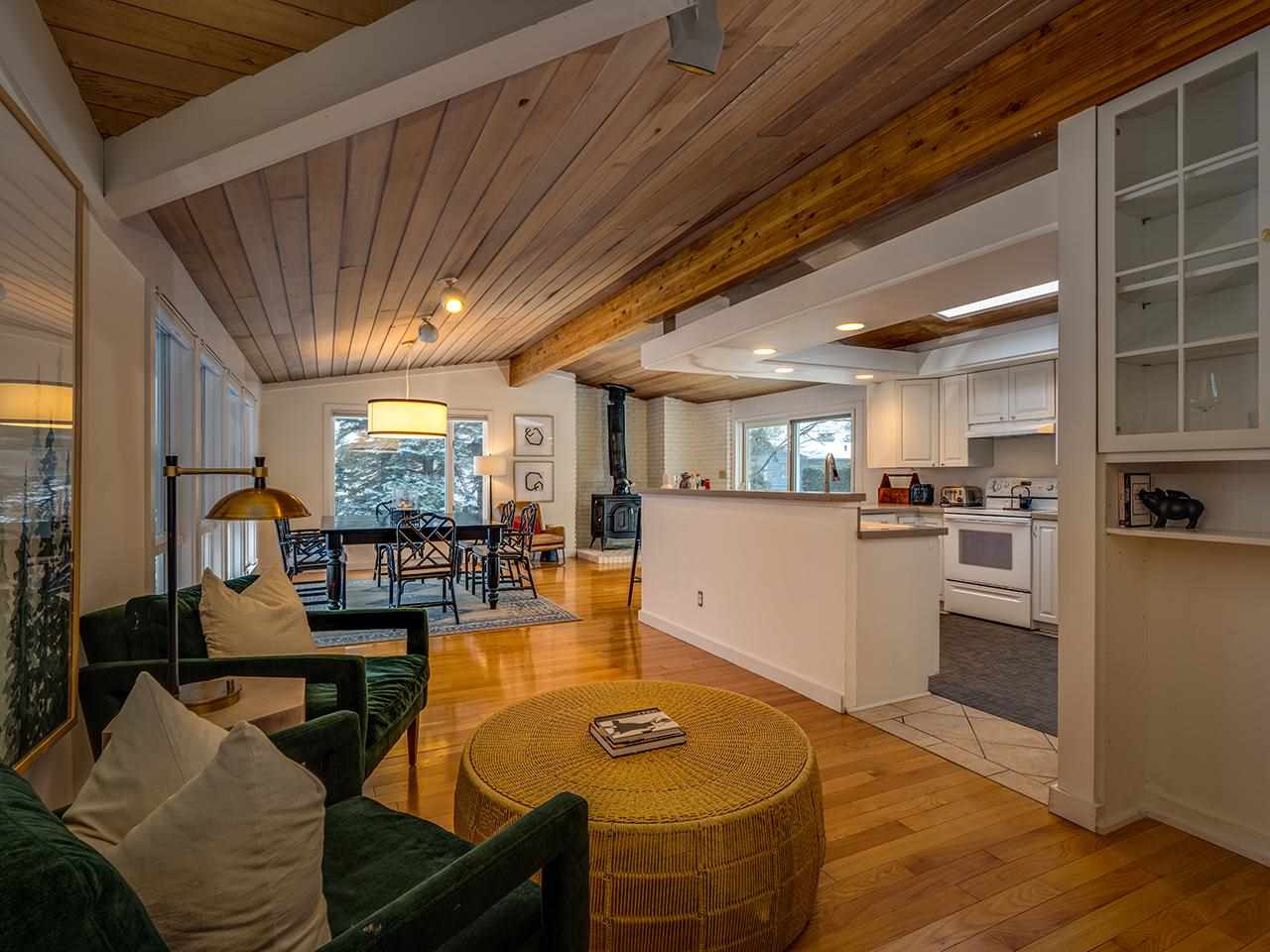 201 Sunset Avenue