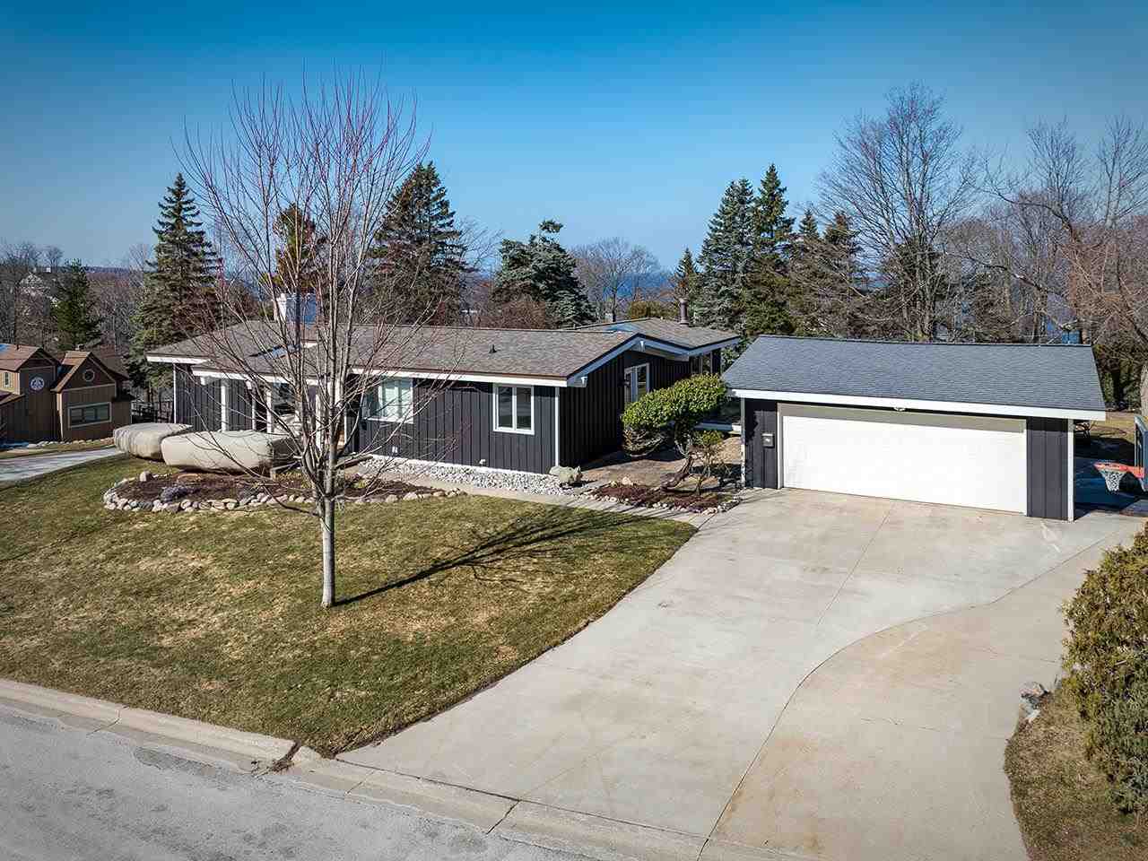 201 Sunset Avenue