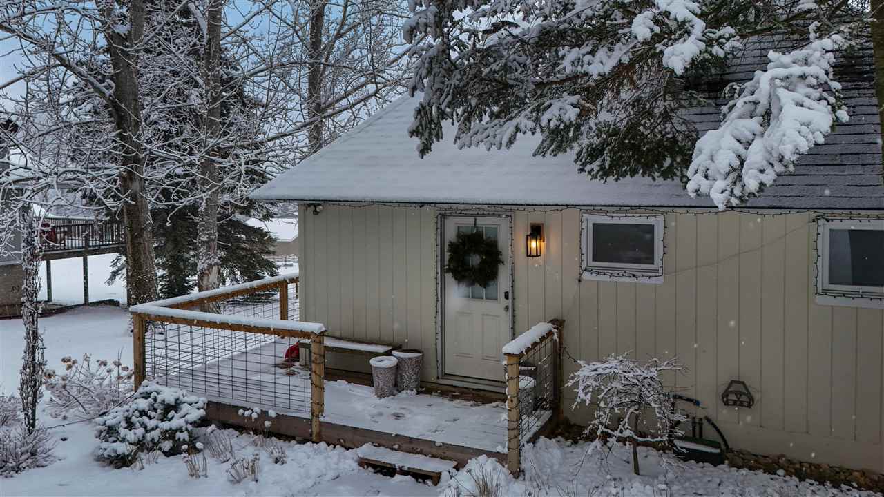 3353 Hill View