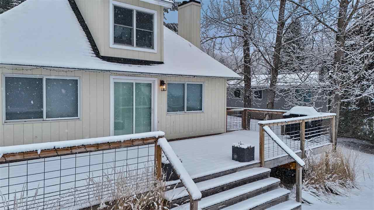3353 Hill View