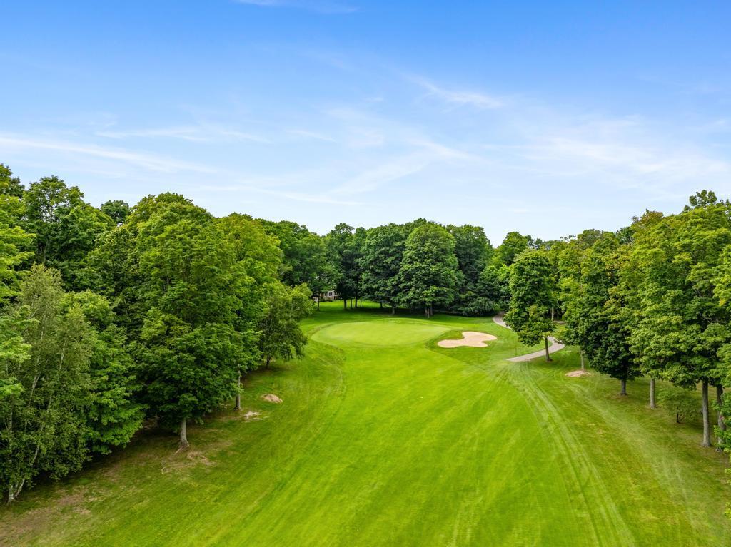 804 Fairways Drive Unit: 2