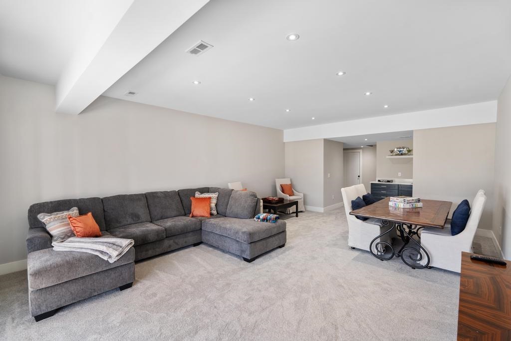 804 Fairways Drive Unit: 2