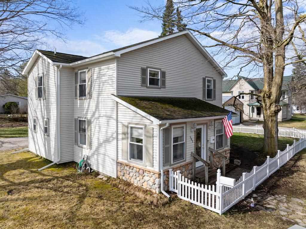 502 Newman Street