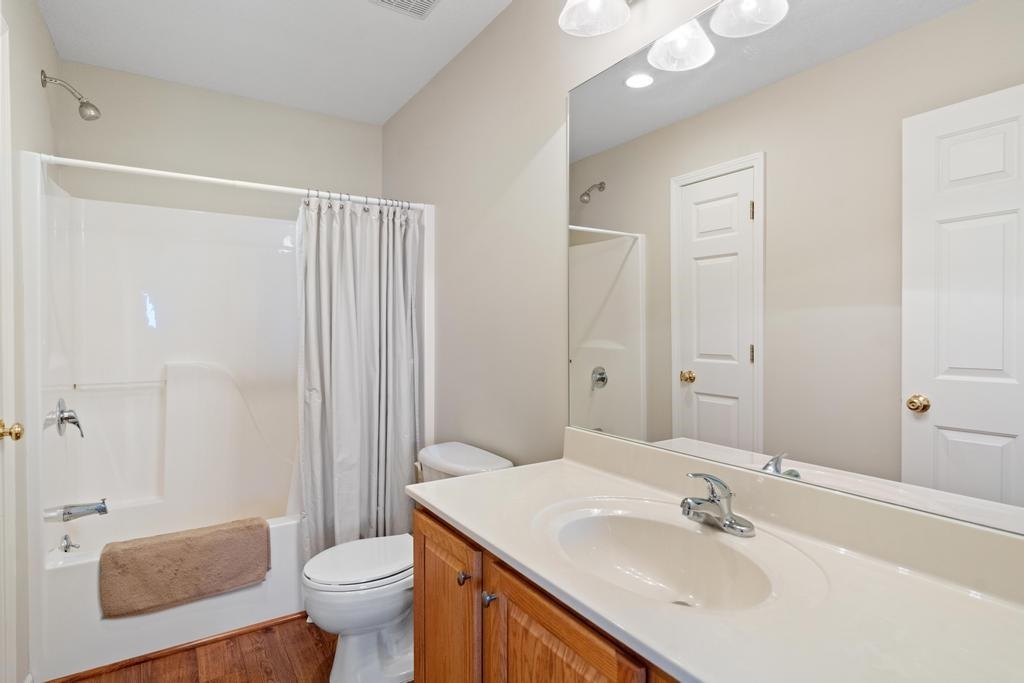 1502 Castle Drive Unit: 36