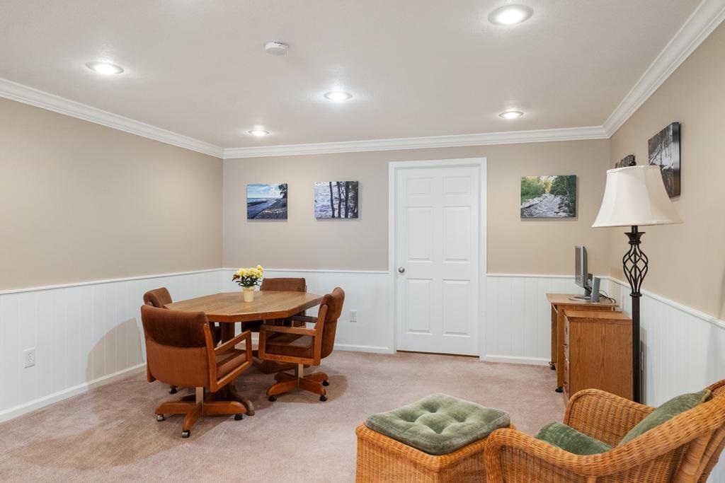 1502 Castle Drive Unit: 36