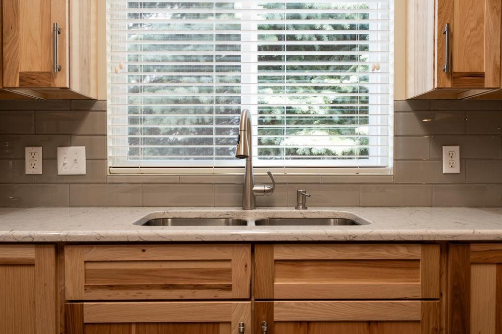 1502 Castle Drive Unit: 36