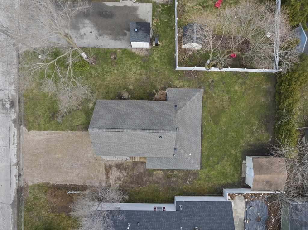 704 Grant Street