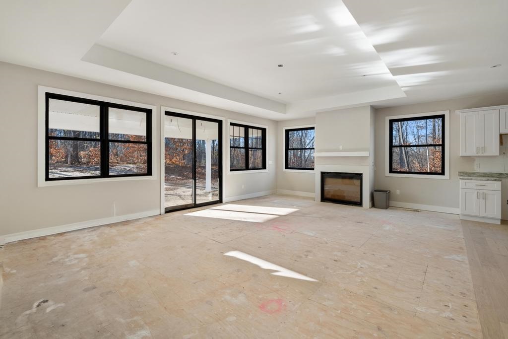 811 Fairways Drive Unit: 16