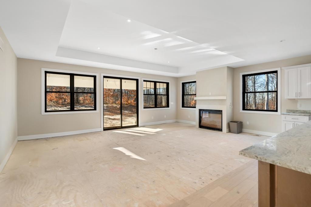 811 Fairways Drive Unit: 16