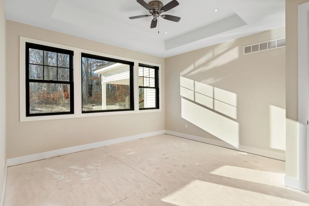 811 Fairways Drive Unit: 16