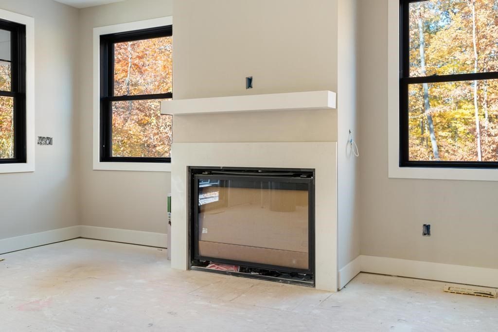 811 Fairways Drive Unit: 16