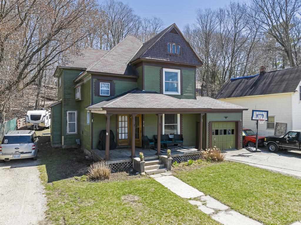 616 Main Street