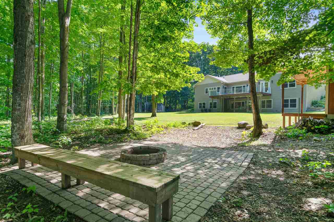 3395 Deere Drive