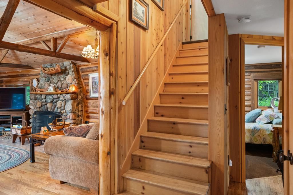 9669 Trails End Road