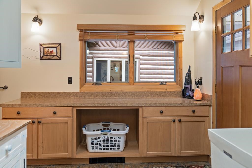 9669 Trails End Road