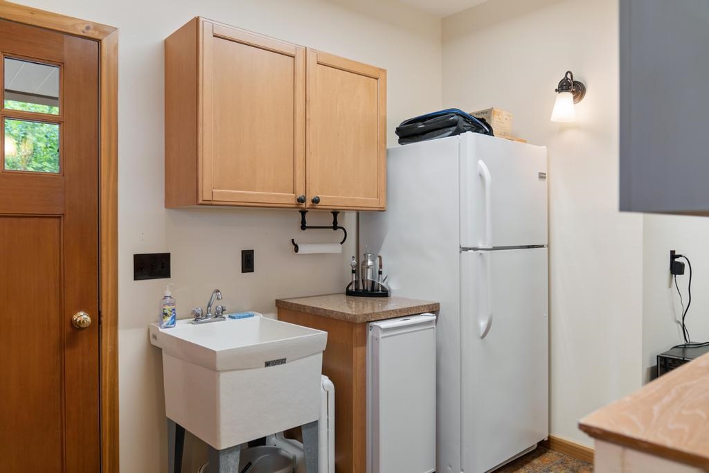 9669 Trails End Road