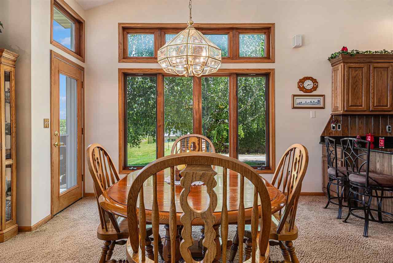 215 Lake Ridge Trail