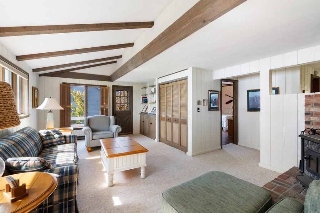 3061 Oden Island Road