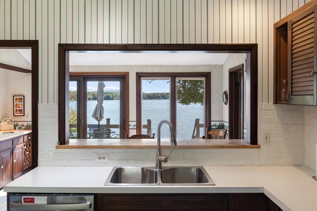 3061 Oden Island Road