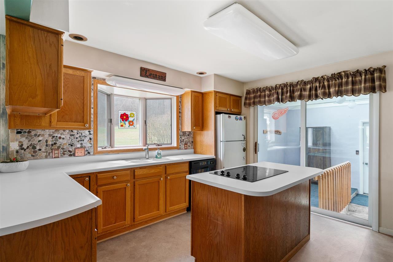 11220 Pickerel Lake Road