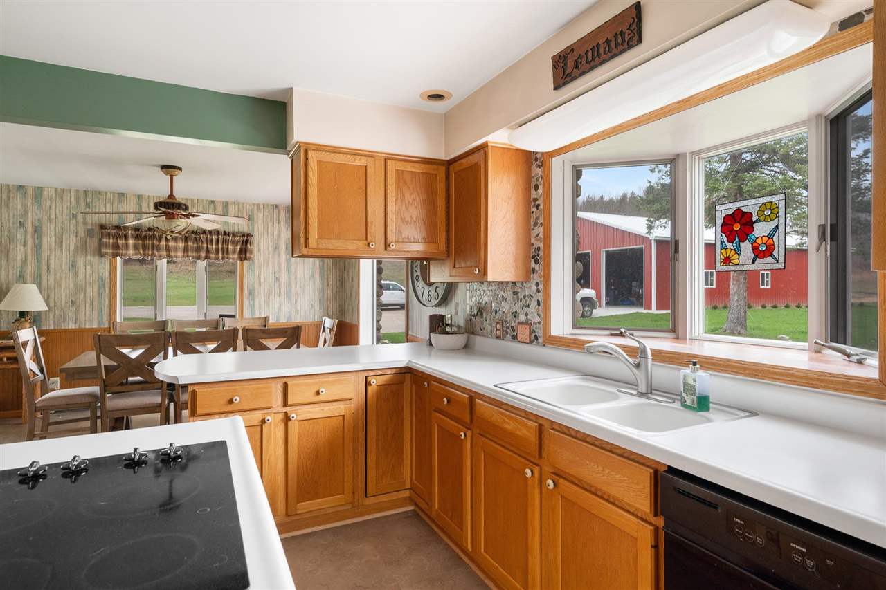 11220 Pickerel Lake Road