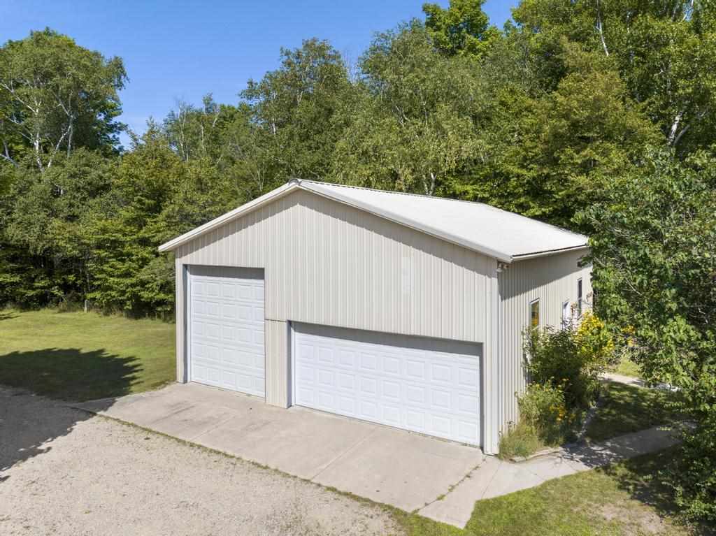 3956 Pops Road