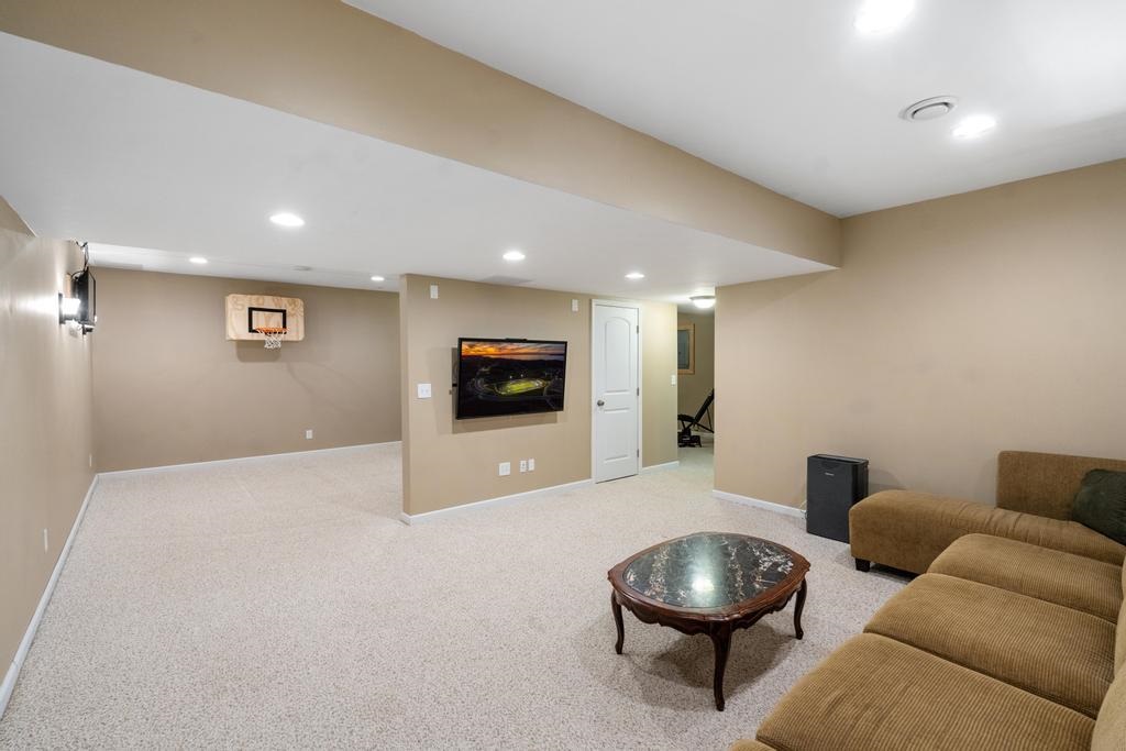 3858 Lorraine Drive