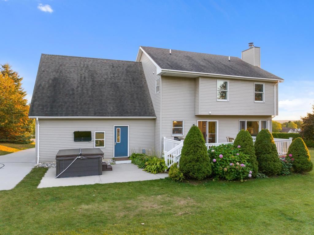 3858 Lorraine Drive