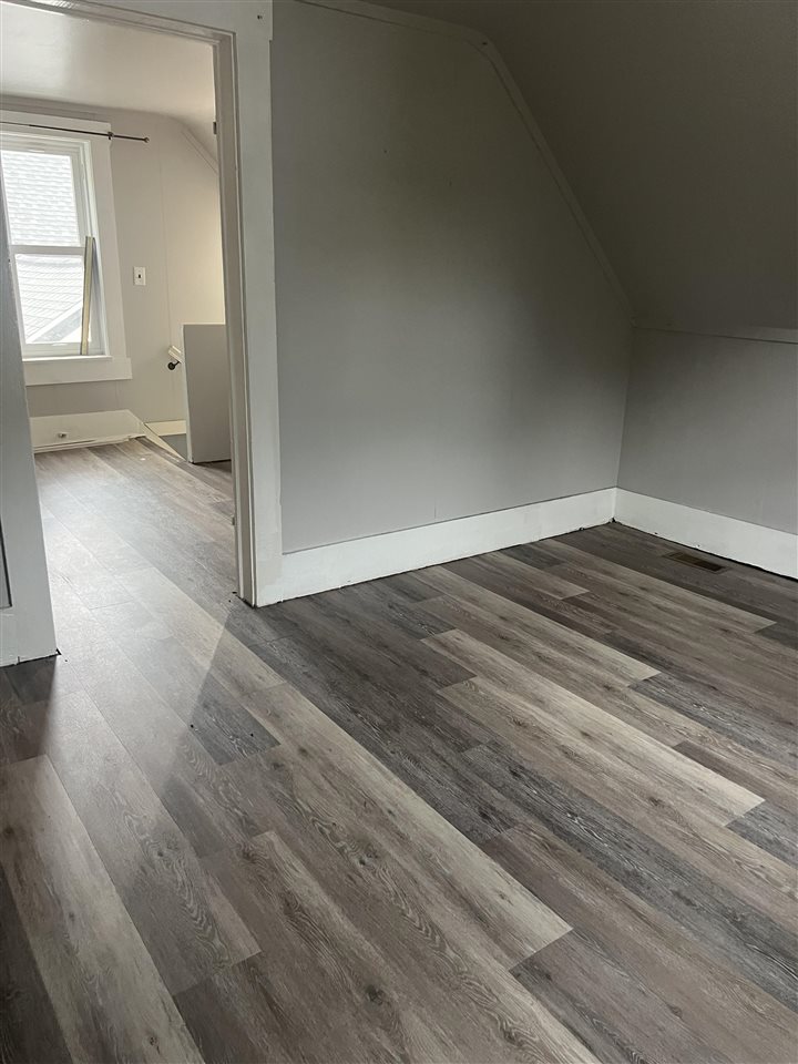 6503 E State
