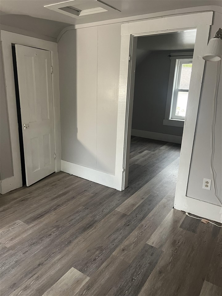 6503 E State