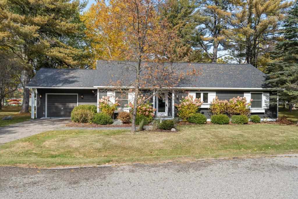 7555 Channel Road
