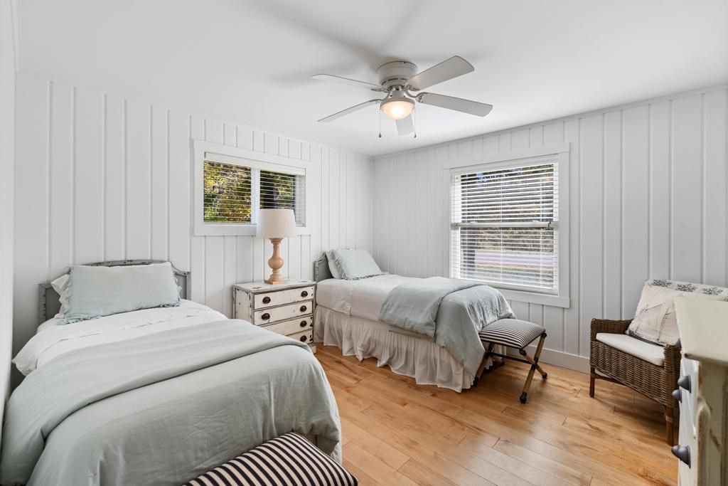 7555 Channel Road
