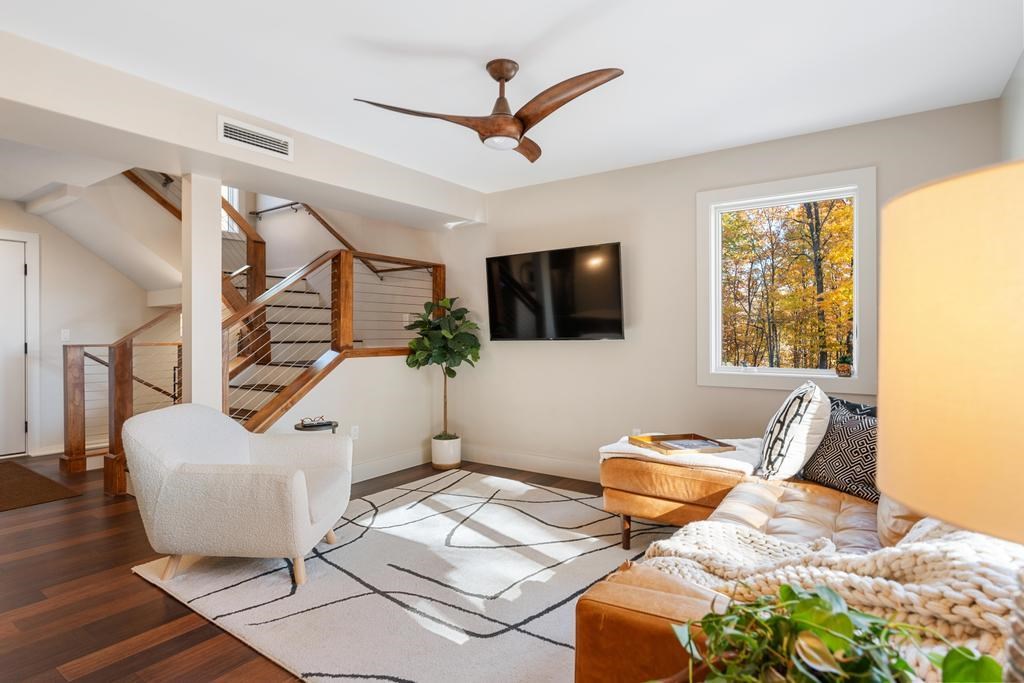 1185 Hideaway Valley Drive Unit: 25