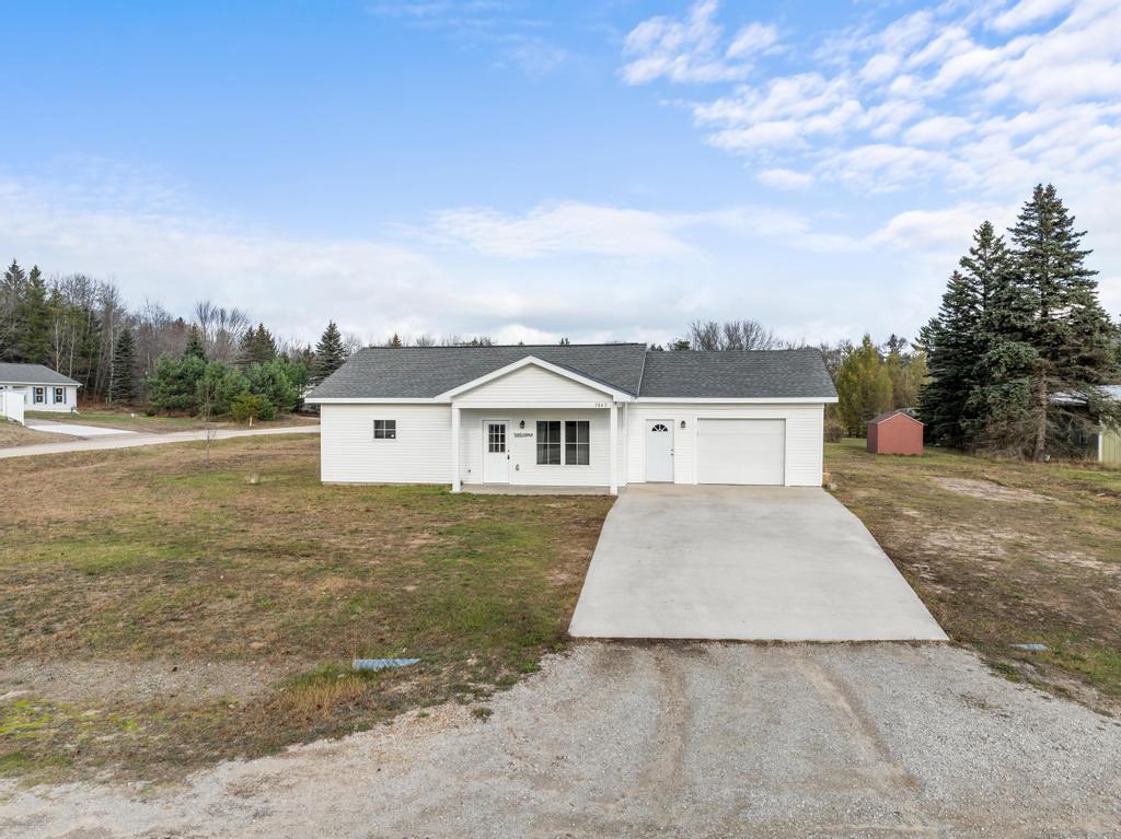 7863 Lantern Lane