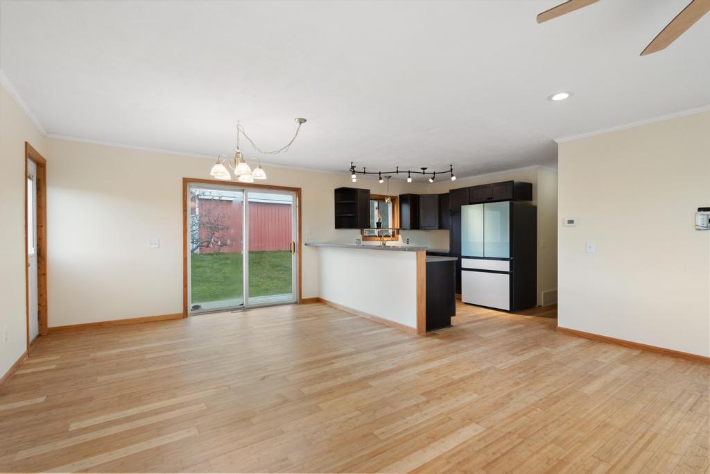 3082 Jensen Road