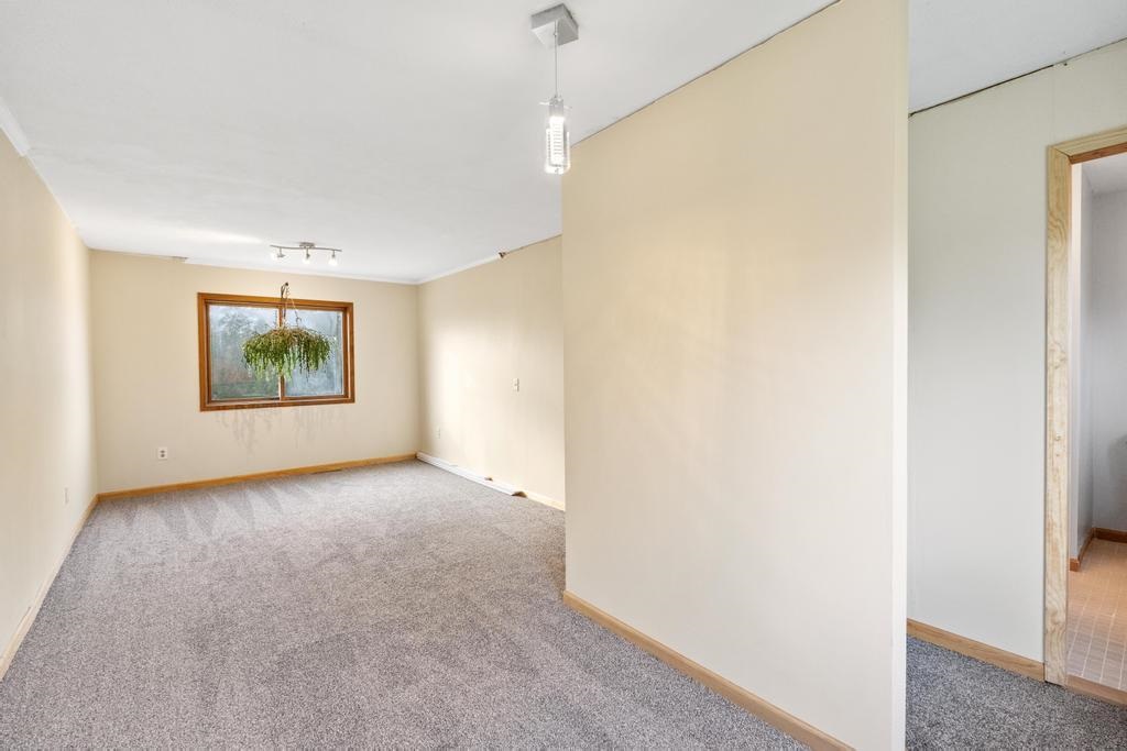 3082 Jensen Road